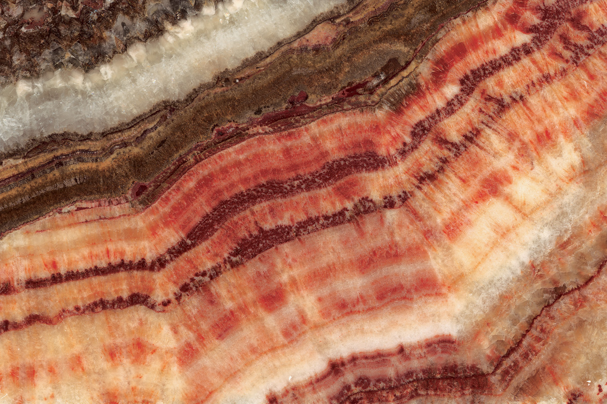 Onice Fantastico (Vein Cut)