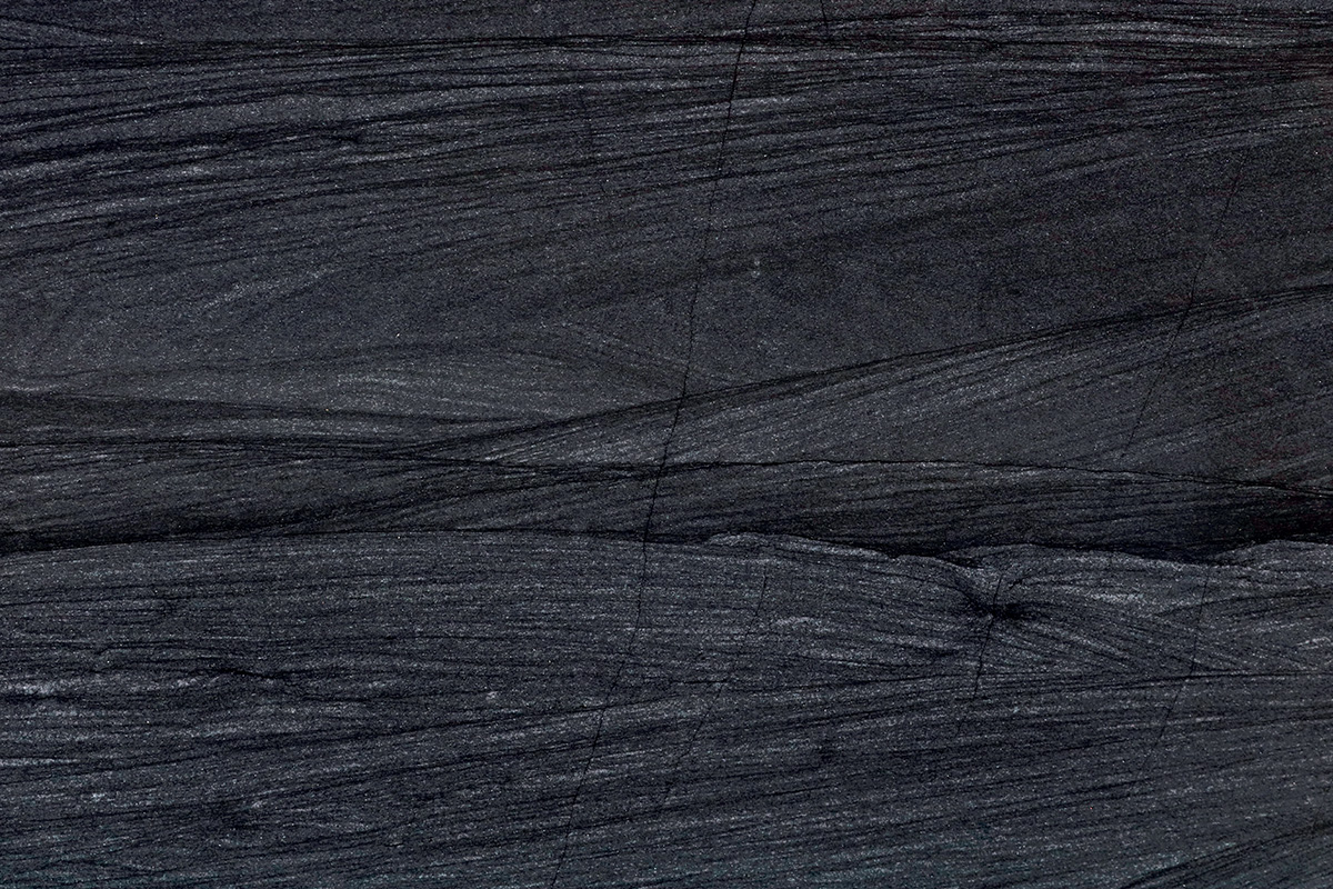 Quartzite Piombo (Vein Cut)