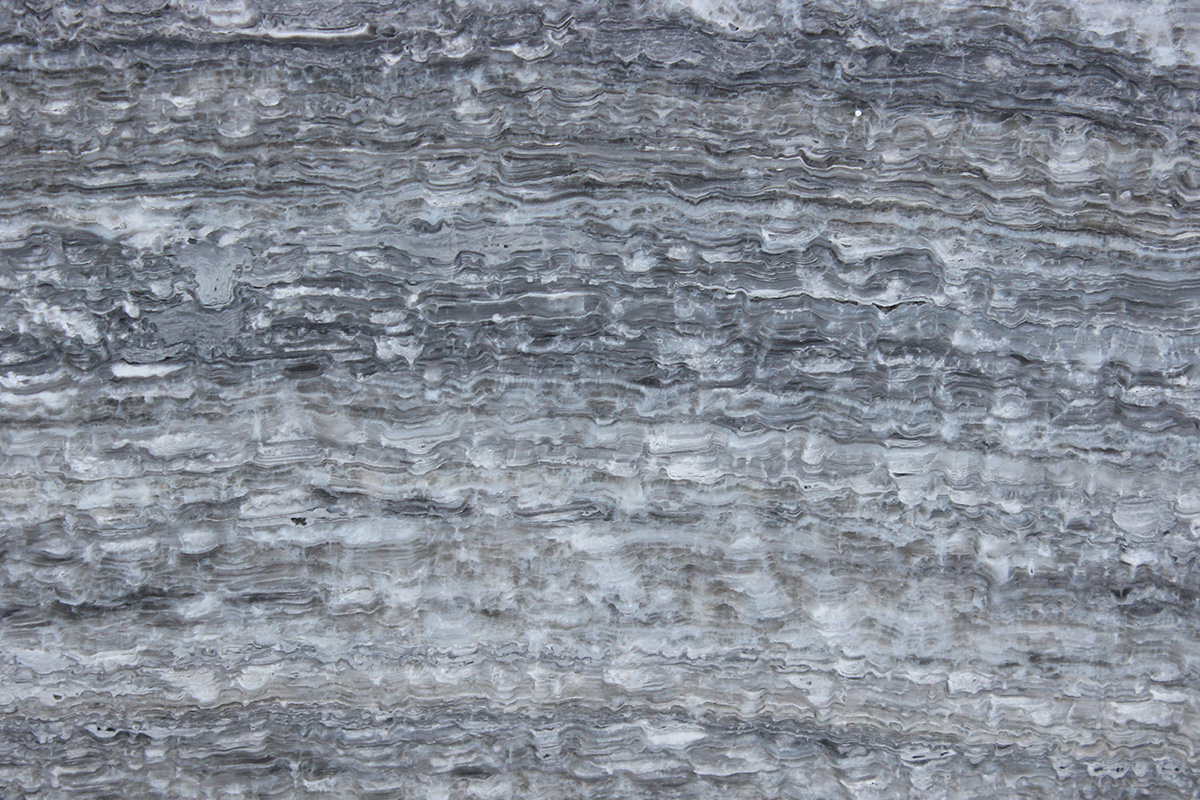 Onice Silver (Vein Cut)